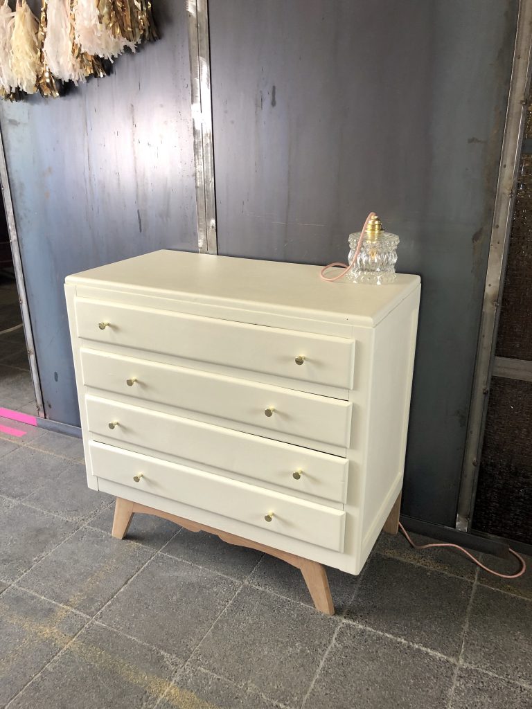 commode vintage 2